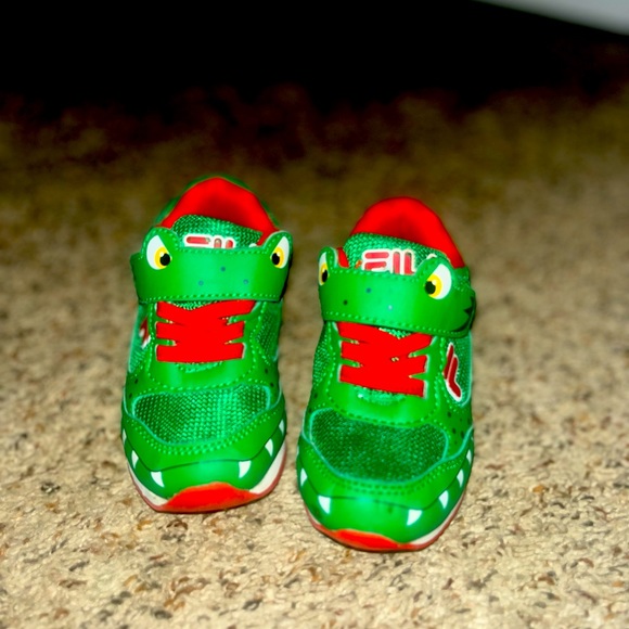 Fila sneakers toddler boy size 5 alligator shoes - Picture 5 of 5